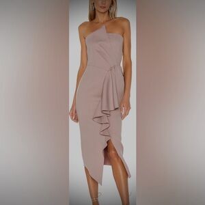 Elliatt Reception Cocktail Midi dress Ruched & Draped Mauve color Size Sm. NWT